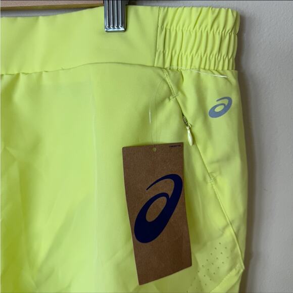 Asics NWT Flat Front Lined Neon Yellow Running Short Size XL - Picture 2 of 6